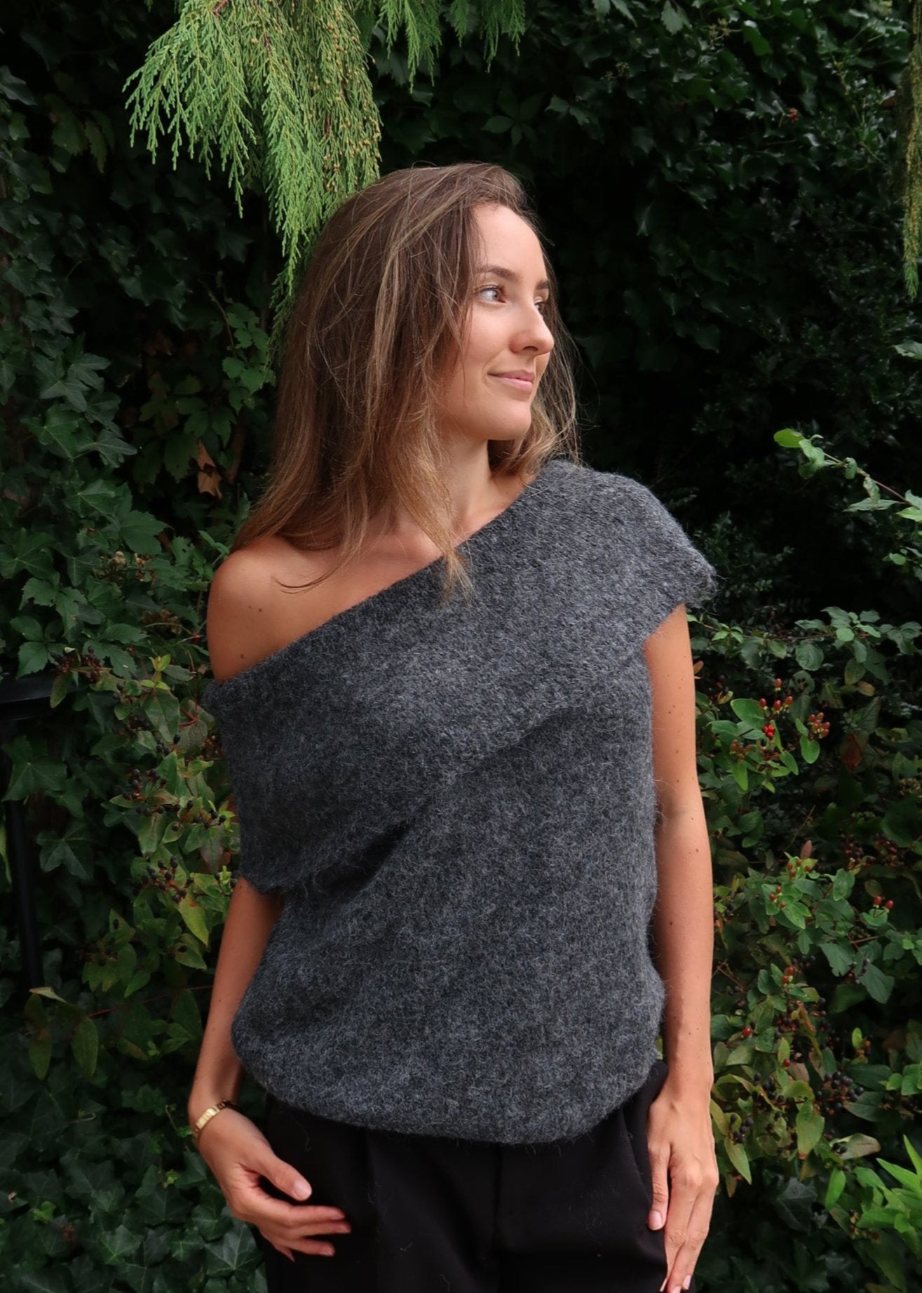 Off shoulder sweater - mørkegrå